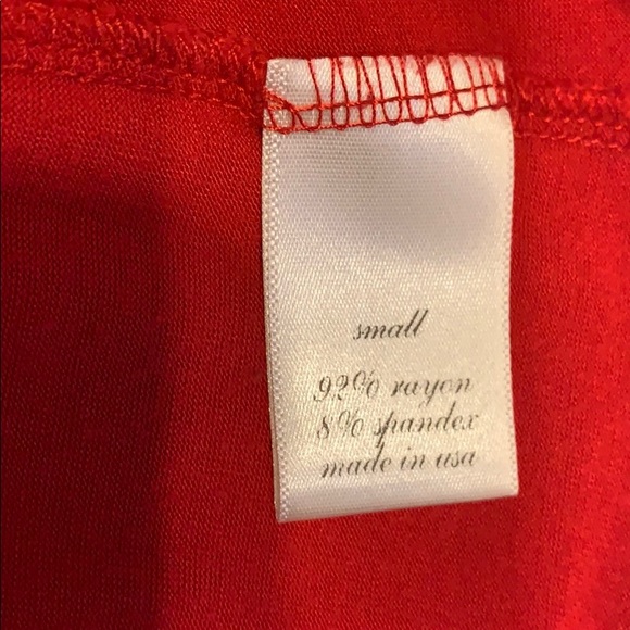 Red Dress - Picture 5 of 5